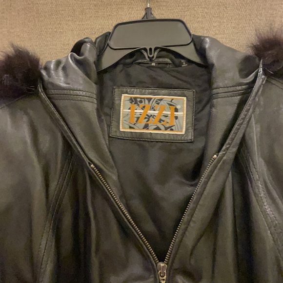 Leather jacket - Picture 3 of 4